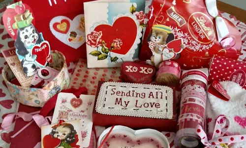 Valentine Này, Hãy Khiến Người Ấy Bất Ngờ Với Những Món Quà Tuyệt Vời