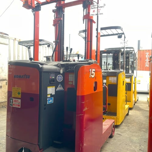 Điện đứng lái komatsu 1,5 tấn