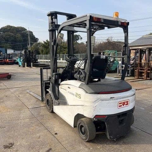 Xe nâng điện 2,5 tấn