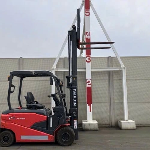 Xe nâng điện cũ Nhập Nhật