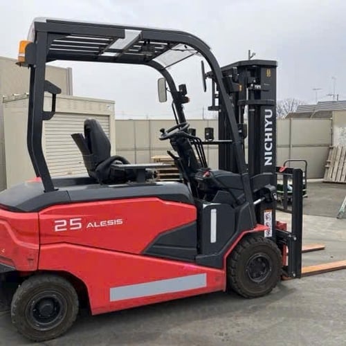 Xe nâng điện cũ Nhập Nhật