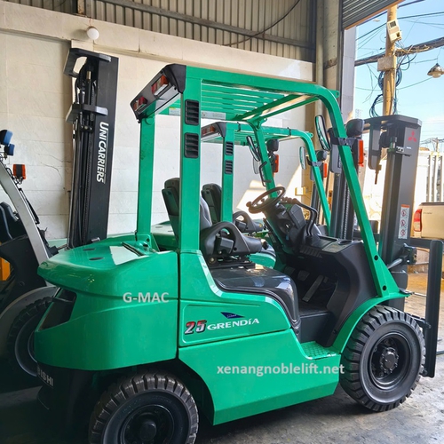 Xe nâng dầu cũ