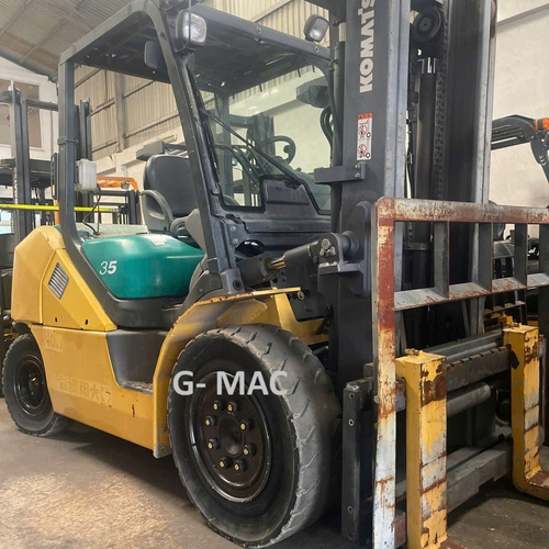 xe nâng dầu Komatsu 3500kg cũ