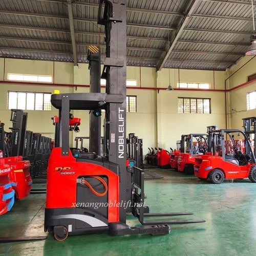 Xe nâng điện cao đứng lái Reach Truck Noblelift 