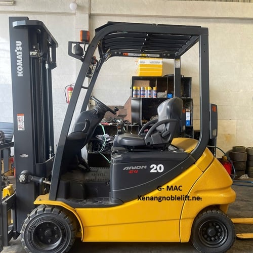 Xe nâng điện ngồi lái Komatsu cũ