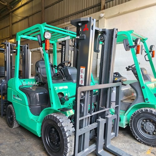 Xe nâng hàng cũ Nhật Bản giá rẻ