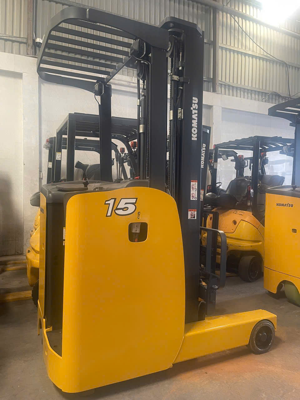 Xe-nâng-nhật-cũ.jpg (206 KB)