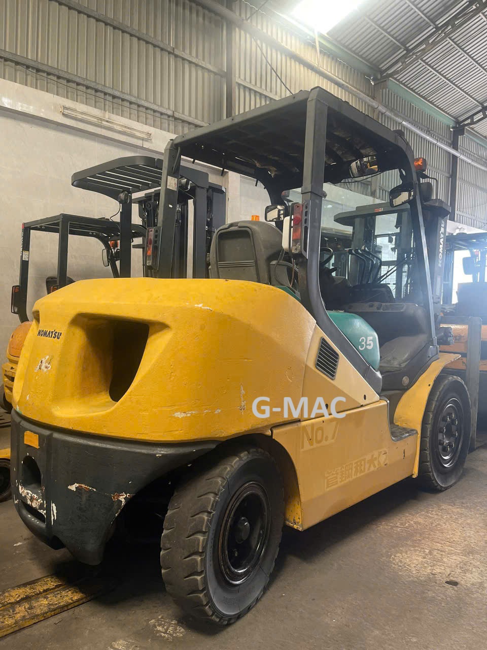 Xe-nâng-dầu-cũ-3500kg-Komatsu.jpg (301 KB)