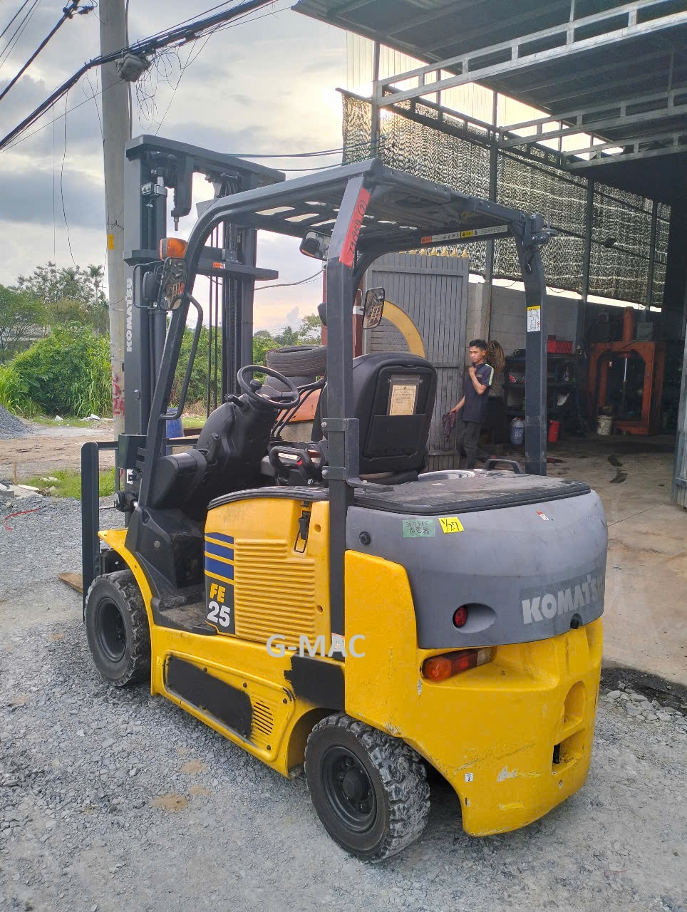 Xe-nâng-điện-cũ-2.5tan-Nhật-Bản.jpg (440 KB)