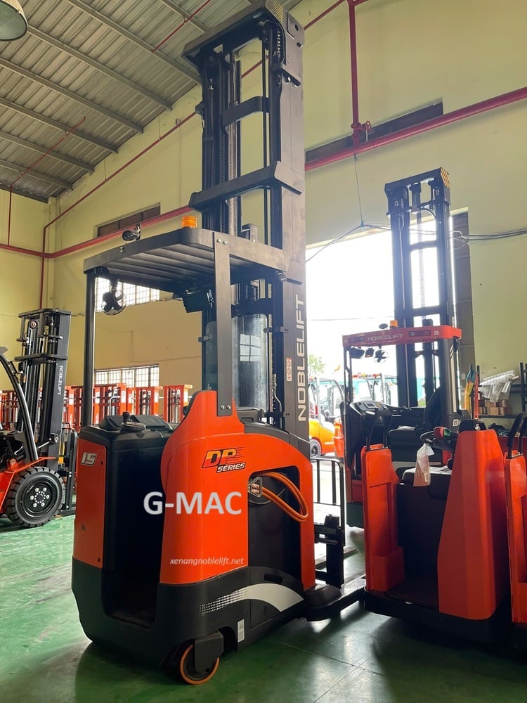 Xe-nâng-điện-đứng-lái-pin-lithium.jpg (245 KB)