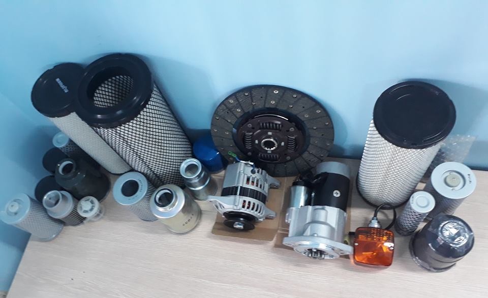 phu tung xe nang tai binh duong.jpg (115 KB)