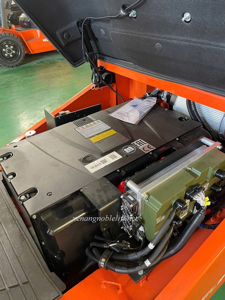 xe-nâng-điện-Noblelift-Pin-Lithium.jpg (314 KB)