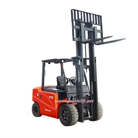 xe-nang-dien-nobelift-4.5-tan.jpg (36 KB)