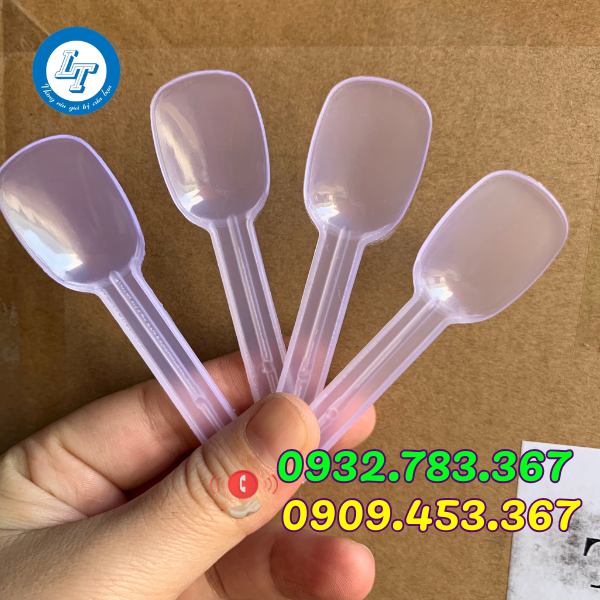 MUỖNG NHỰA NHỎ ĂN XÔI, KEM, SỮA CHUA ĐỦ MÀU GIÁ SỈ muỗng xôi trong