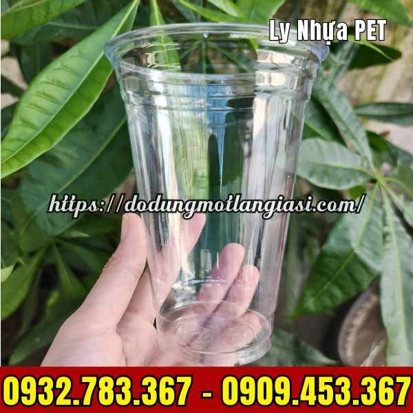 LY NHỰA PET
