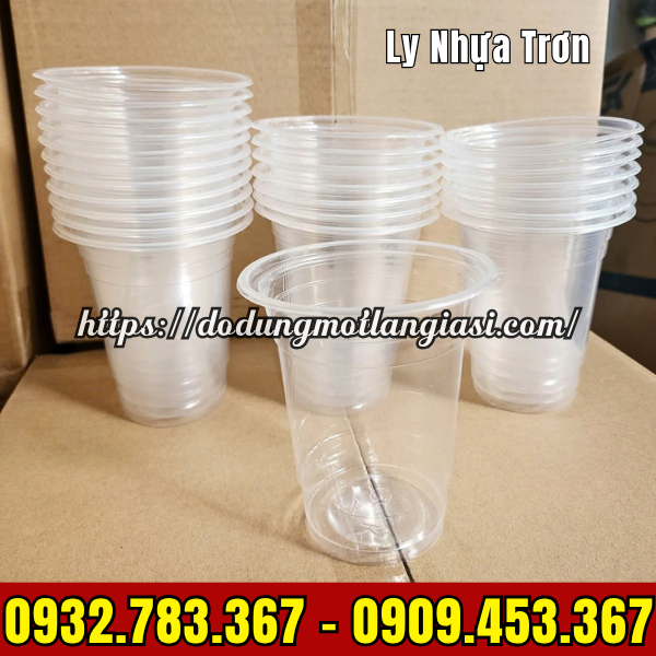LY NHỰA TRƠN