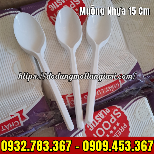 MUỖNG NHỰA 15 CM
