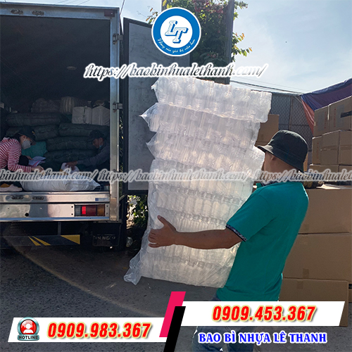 Chai nhựa tròn 500ml miệng rộng giao nhanh Chai nhựa tròn 500ml miệng rộng giao nhanh