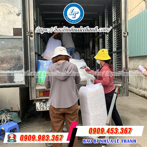 Dĩa nhựa dùng 1 lần giao nhanh Dĩa nhựa dùng 1 lần giao nhanh