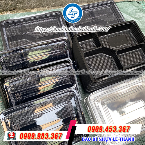 Hộp nhựa đế đen 4 ngăn Hộp nhựa đế đen 4 ngăn