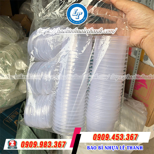 Hũ nhựa đựng bánh flan đóng gói gọn Hũ nhựa đựng bánh flan đóng gói gọn