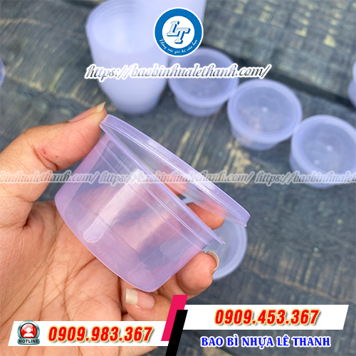 Hũ nhựa đựng bánh flan nắp kín Hũ nhựa đựng bánh flan nắp kín