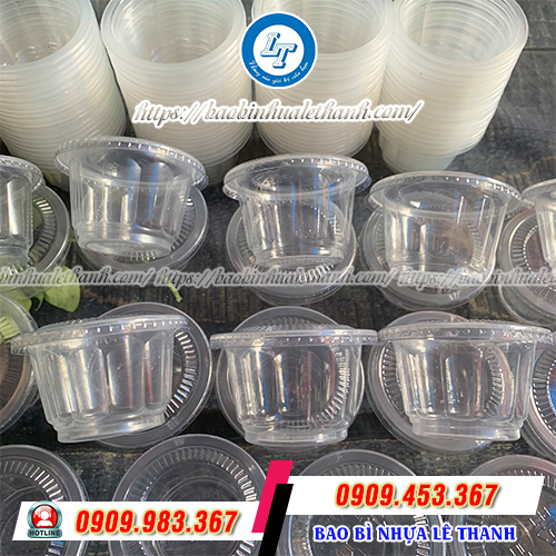 Ly nhựa đựng rau câu hoa mai có nắp Ly nhựa đựng rau câu hoa mai có nắp