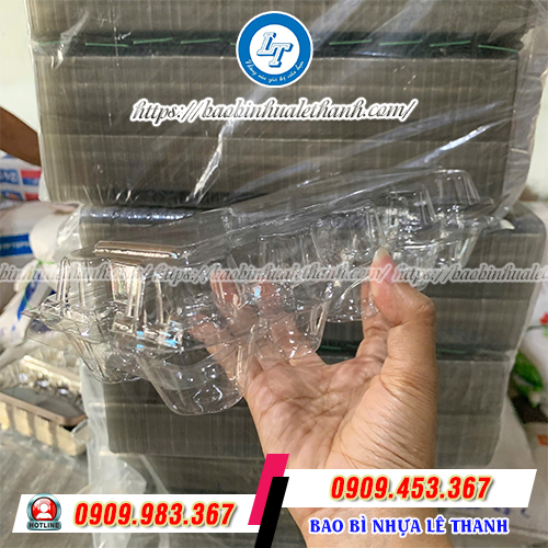 Vỉ trứng bấm kim tiện lợi Vỉ trứng bấm kim tiện lợi