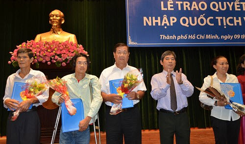 Nhập quốc tịch việt nam cho người nước ngoài có vợ chồng là công dân Việt Nam Nhập quốc tịch việt nam cho người nước ngoài có vợ chồng là công dân Việt Nam