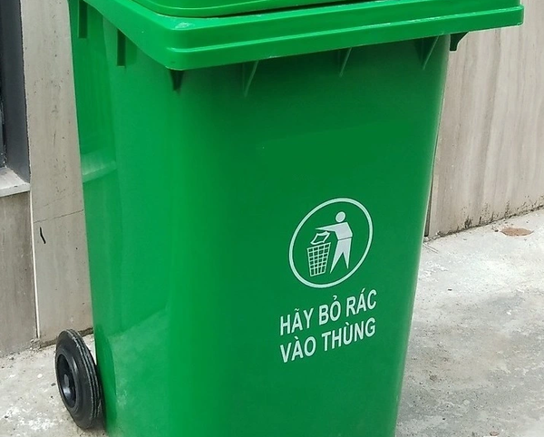 THÙNG RÁC 240 LÍT