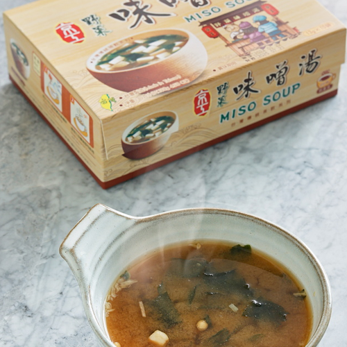 SÚP MISO ĂN LIỀN KING KUNG: MÓN SÚP ”VÀNG” CHO SỨC KHỎE ( Hộp 10 GÓI x 13G)