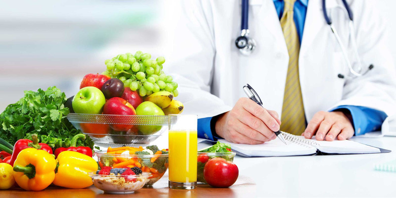 Chế độ dinh dưỡng đóng vai trò quan trọng giúp vết thương nhanh lành, tăng cường sức đề kháng và rút ngắn thời gian hồi phục cho người mới phẫu thuật Chế độ dinh dưỡng đóng vai trò quan trọng giúp vết thương nhanh lành, tăng cường sức đề kháng và rút ngắn thời gian hồi phục cho người mới phẫu thuật
