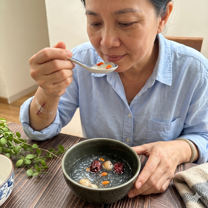 Đối với người sau phẫu thuật, tổ yến thường được lựa chọn như một thực phẩm bổ sung hỗ trợ phục hồi thể trạng Đối với người sau phẫu thuật, tổ yến thường được lựa chọn như một thực phẩm bổ sung hỗ trợ phục hồi thể trạng
