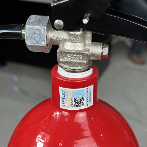 Bình Chữa Cháy Khí CO2 3kg Sông Hồng SH.C3