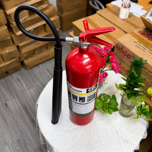 Bình Chữa Cháy Khí Co2 5kg Vinafoam MC5