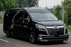 Dịch Vụ Cho Thuê xe 16 chỗ Toyota Hiace Giá Rẻ xe Đời Mới Nhất