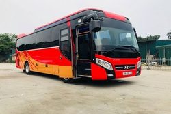 Dịch Vụ Cho Thuê xe Universe 35 chỗ Giá Rẻ xe Đời Mới Nhất