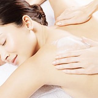 Tắm trắng toàn thân với men tươi thảo dược Hàn Quốc