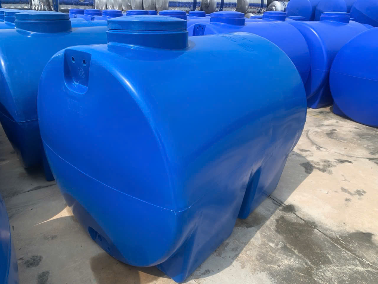 Bồn nhựa Sơn Hà Suka 1000L ngang Bồn nhựa Sơn Hà Suka 1000L ngang