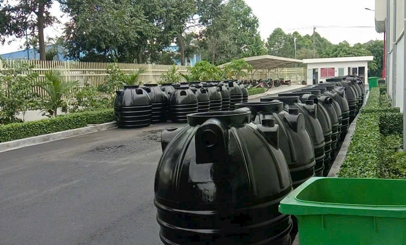 Giao hàng Bồn tự hoại 1000L Sơn Hà Giao hàng Bồn tự hoại 1000L Sơn Hà