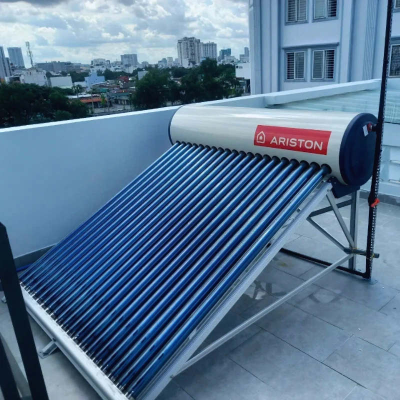Máy nước nóng năng lượng mặt trời Ariston ECO 2 210L Máy nước nóng năng lượng mặt trời Ariston ECO 2 210L
