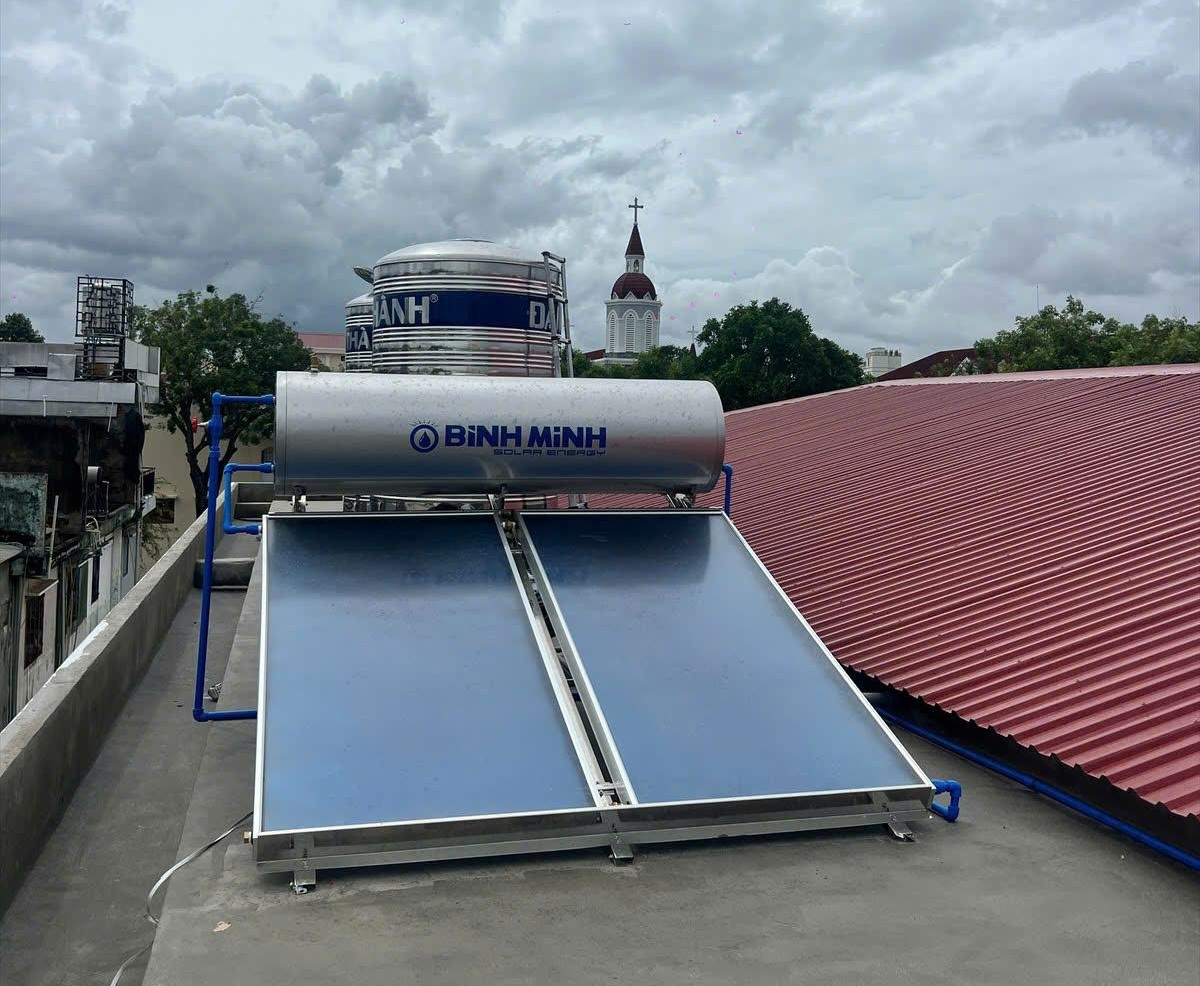 Máy nước nóng tấm phẳng Bình Minh 320L Máy nước nóng tấm phẳng Bình Minh 320L