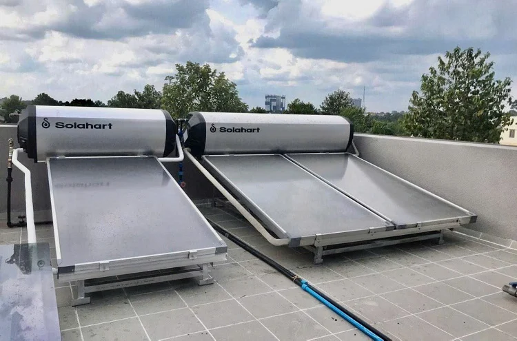 Máy nước nóng tấm phẳng Solahart Premium 300L Máy nước nóng tấm phẳng Solahart Premium 300L