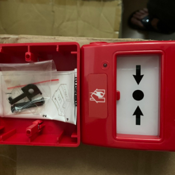 Nút Nhấn Khẩn Vuông Reset YJ-0219 Yongjin