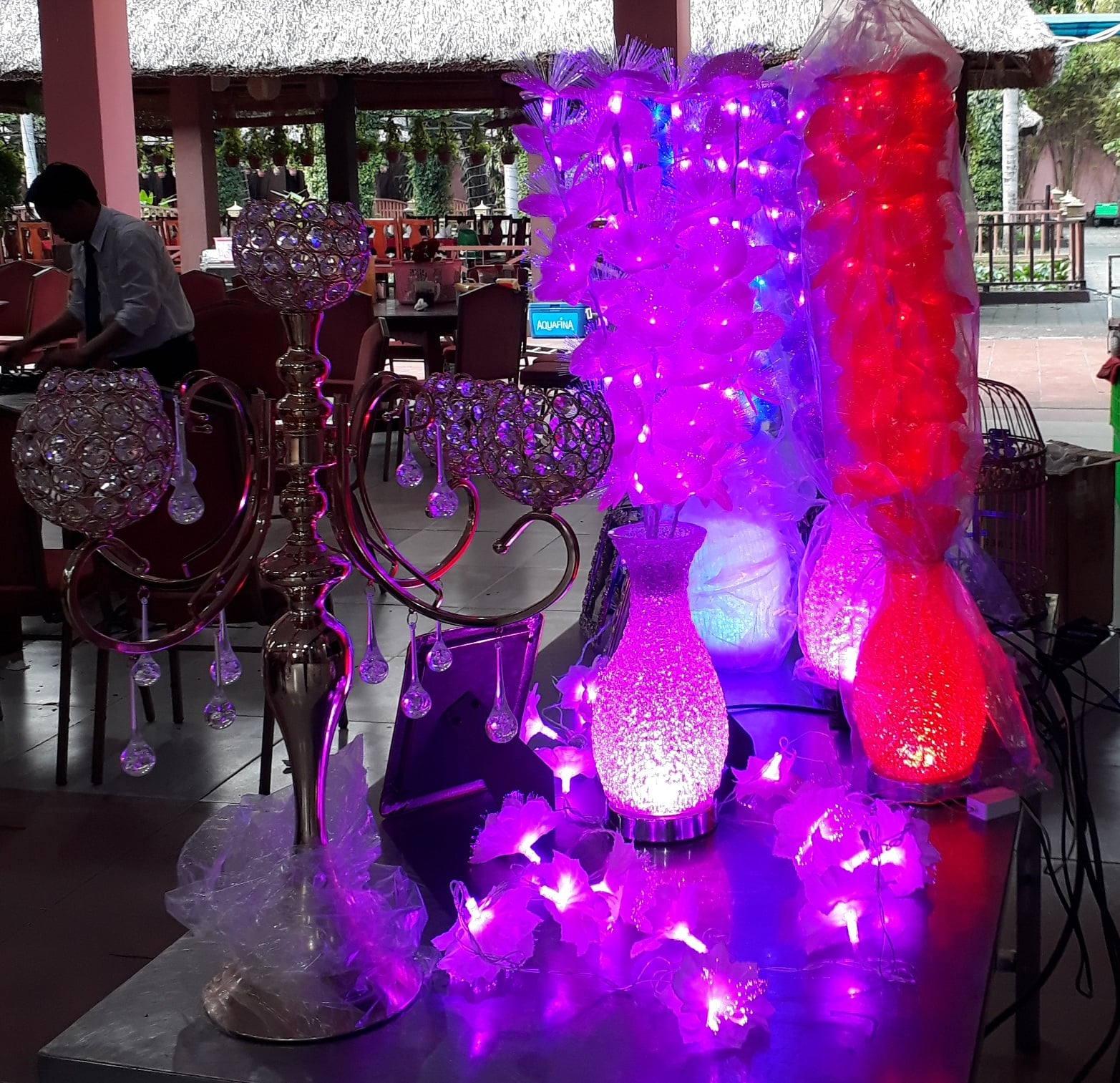 Bình hoa đèn led Bình hoa đèn led