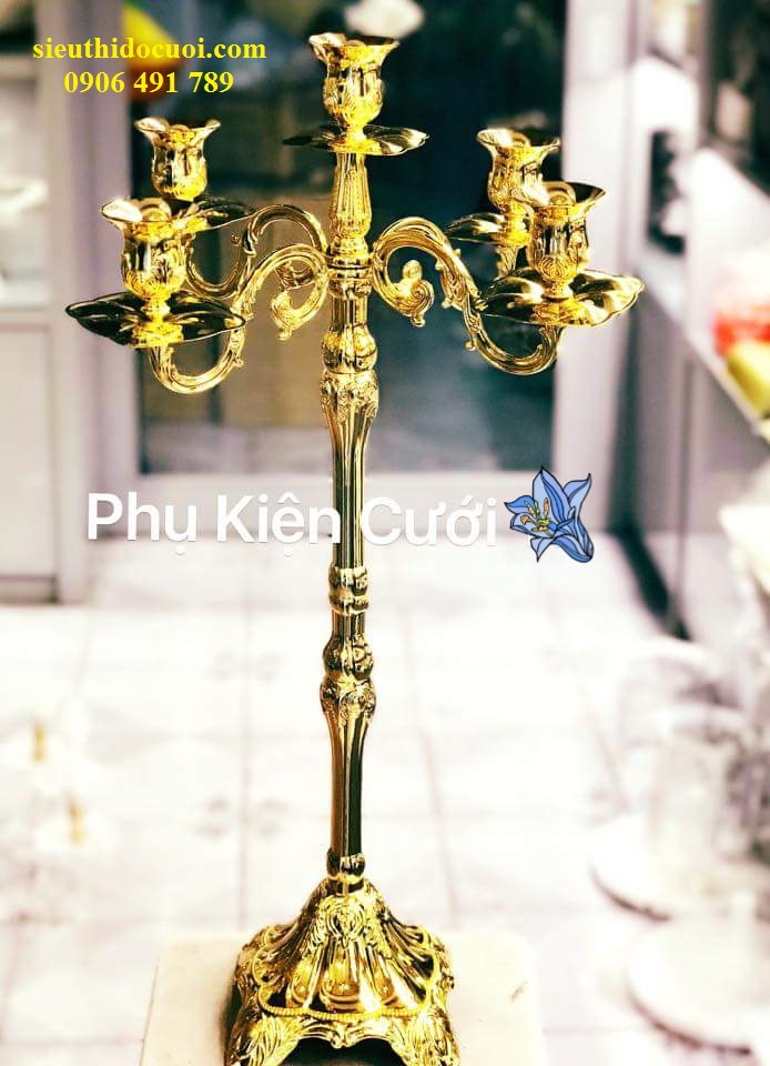 Chân nến trang trí Chân nến trang trí