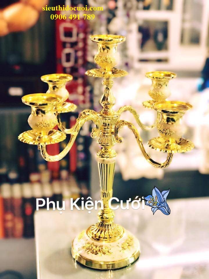 Chân nến trang trí Chân nến trang trí