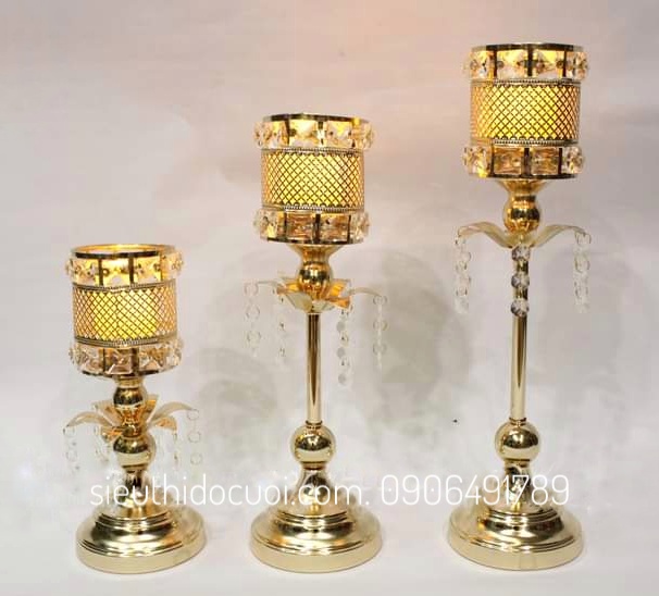 Chân nến trang trí tiệc cưới Chân nến trang trí tiệc cưới