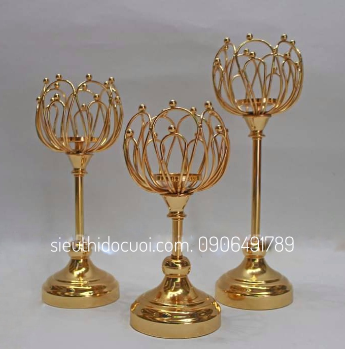 Chân nến trang trí tiệc cưới Chân nến trang trí tiệc cưới