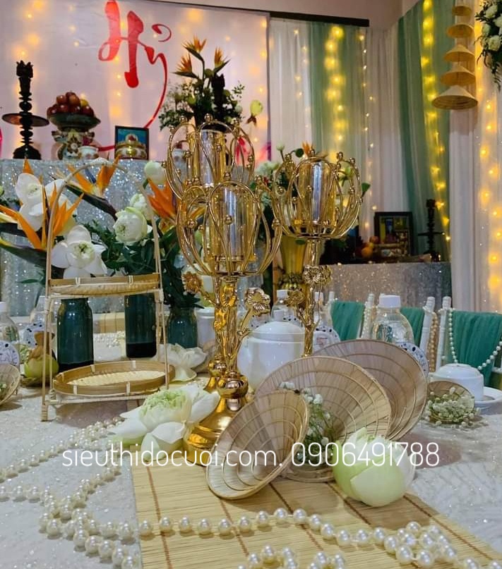 Chân nến trang trí tiệc cưới Chân nến trang trí tiệc cưới